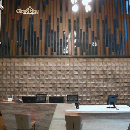 Hotel Cloud Bay Manjeri מראה חיצוני תמונה